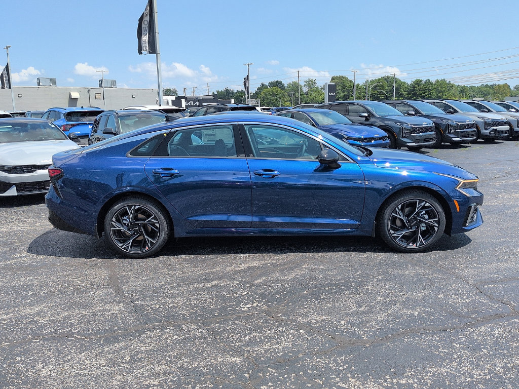New 2026 Kia K5 GT-Line FWD image 2