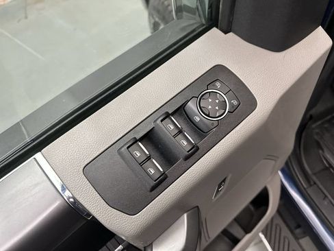 Used 2020 Ford F150 XLT w/ Equipment Group 302A Luxury AWD/4WD image 18