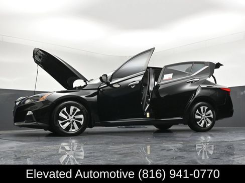 Used 2022 Nissan Altima 2.5 S FWD image 37