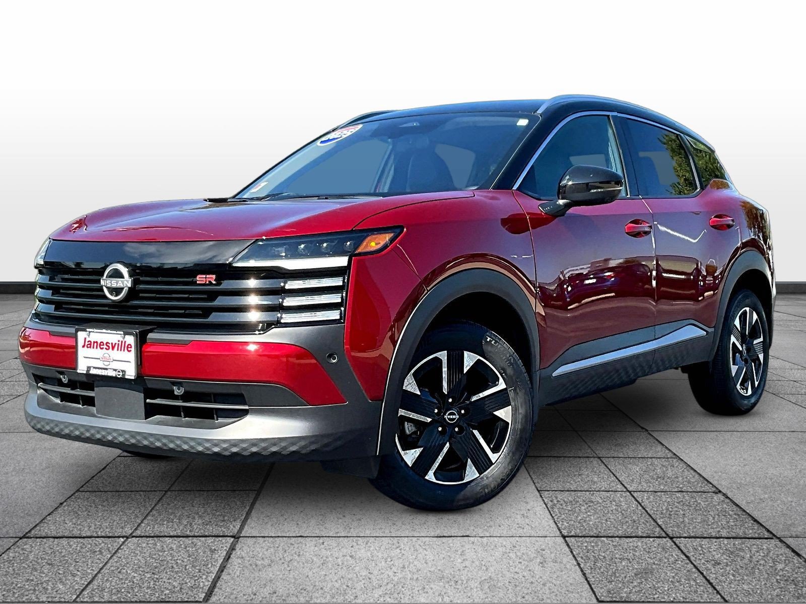 Certified 2025 Nissan Kicks SR FWD image 3