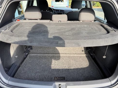 Used 2017 Volkswagen GTI Sport image 17