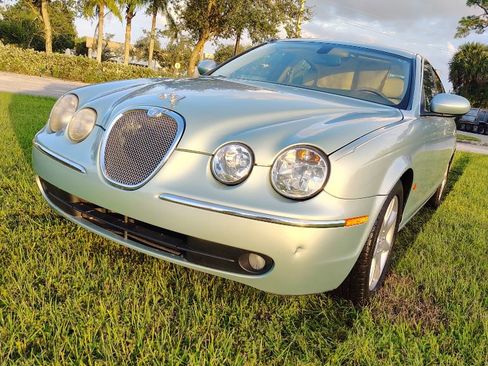 Used 2006 Jaguar S-TYPE 4.2 image 6