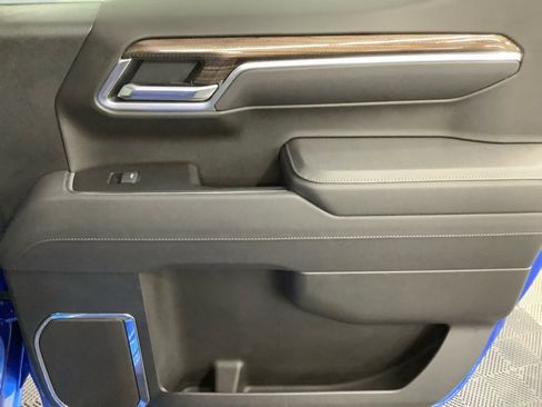 Used 2025 Chevrolet Silverado 1500 LT image 27