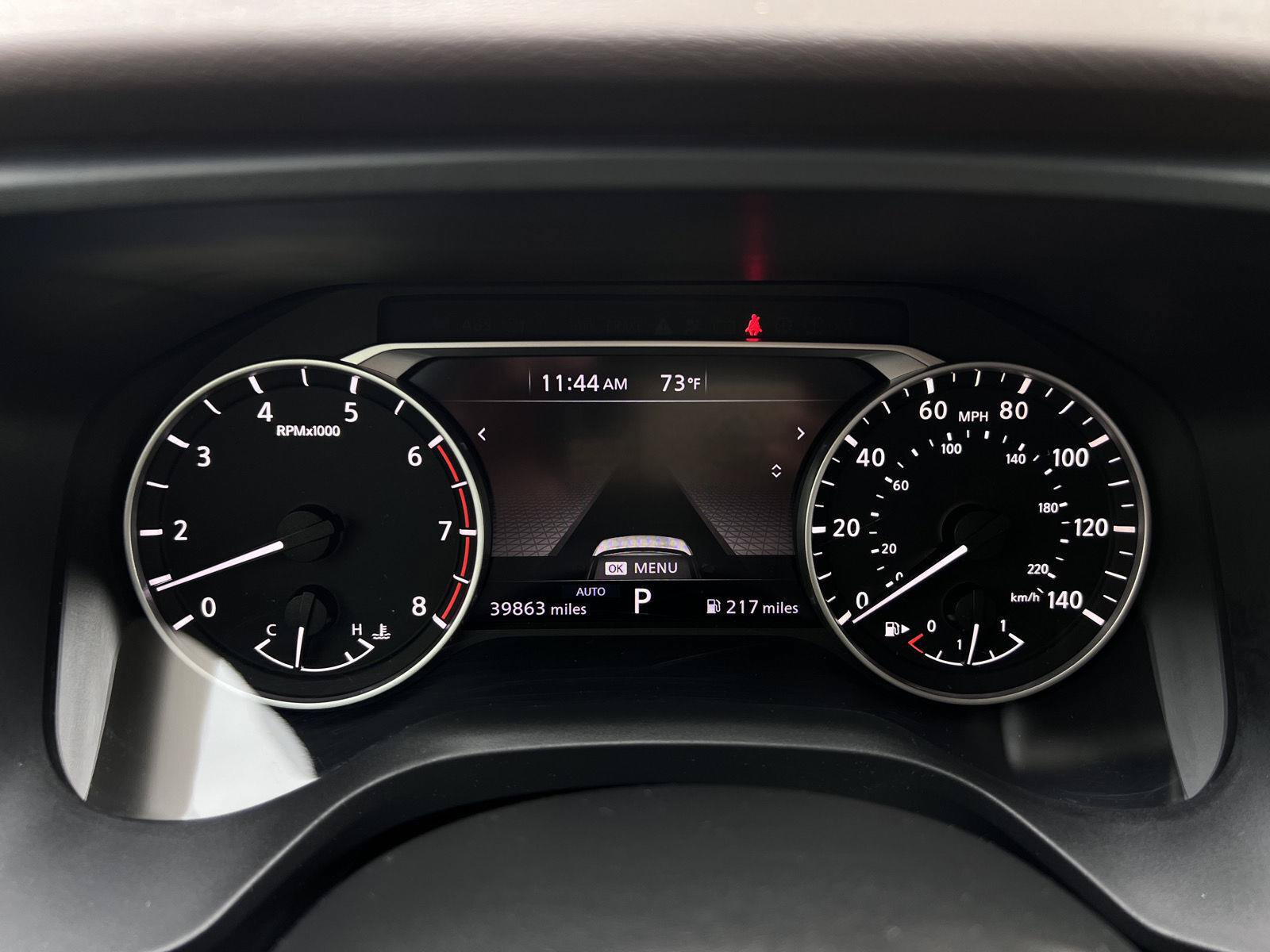 Used 2023 Nissan Rogue SV AWD/4WD image 2