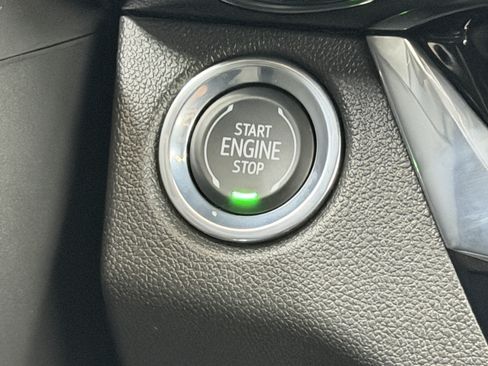 Used 2026 Buick Envista Avenir FWD image 26