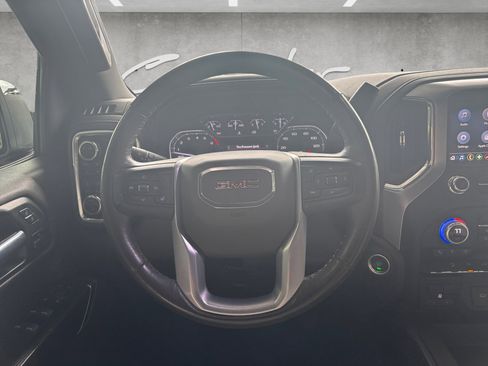 Used 2021 GMC Sierra 1500 SLT image 25