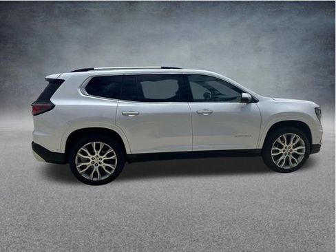Used 2025 GMC Acadia Denali w/ Super Cruise Package AWD/4WD image 12