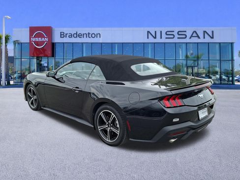 Used 2024 Ford Mustang Premium RWD image 7