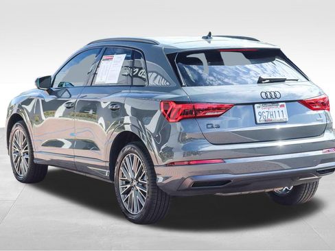 Used 2023 Audi Q3 2.0T Premium w/ Convenience Package AWD/4WD image 4