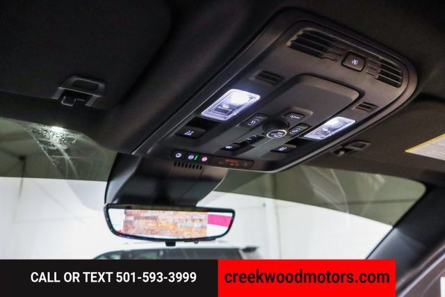 Used 2025 GMC Yukon Denali Ultimate AWD/4WD image 59