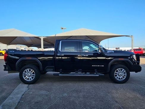 Used 2022 GMC Sierra 2500 SLT w/ SLT Convenience Package AWD/4WD image 4