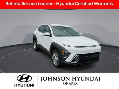 Certified 2025 Hyundai Kona SE AWD/4WD image 2