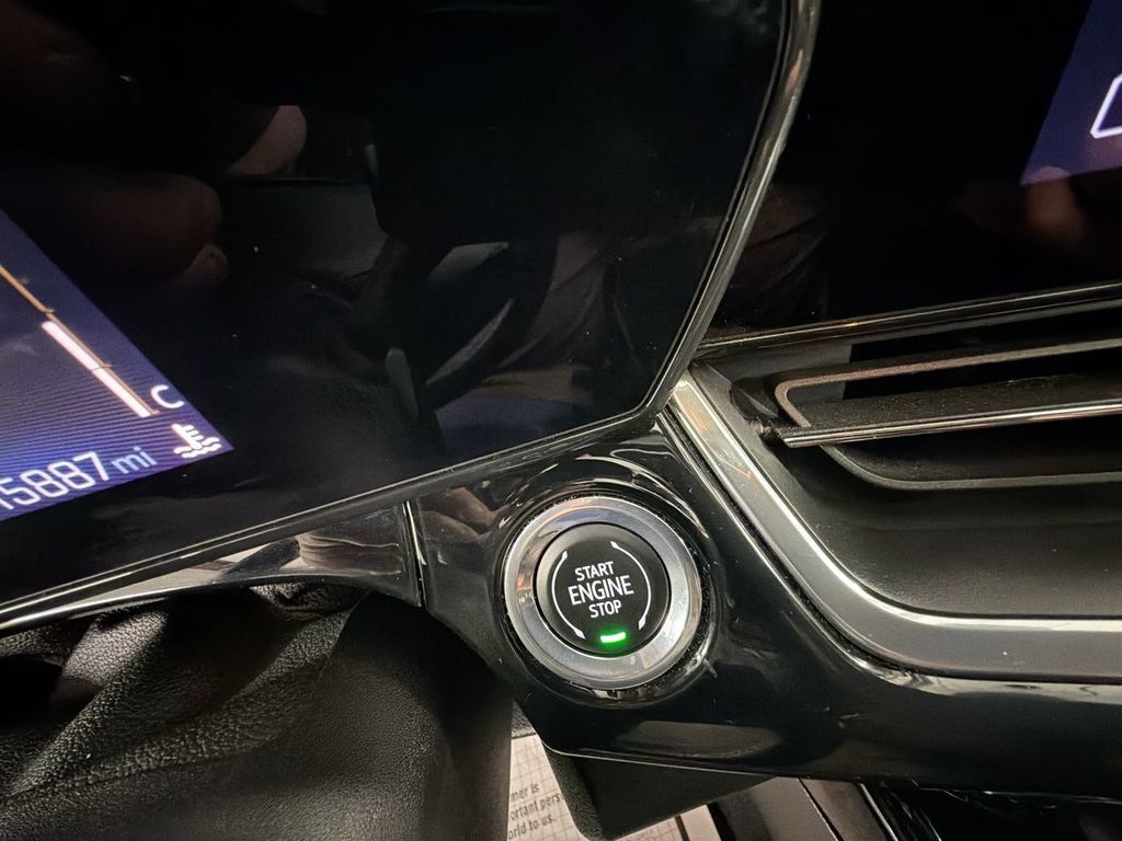 Certified 2024 Chevrolet Trax ACTIV FWD image 16