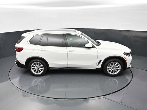 Used 2019 BMW X5 xDrive40i w/ Convenience Package AWD/4WD image 19
