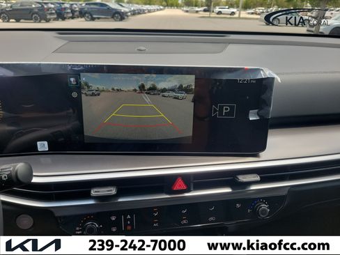 New 2026 Kia Sorento LX FWD image 30