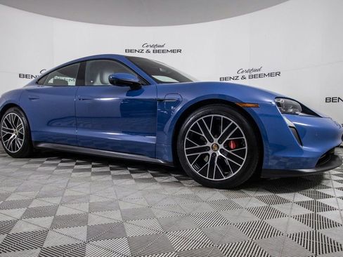 Used 2021 Porsche Taycan 4S w/ Premium Package image 3