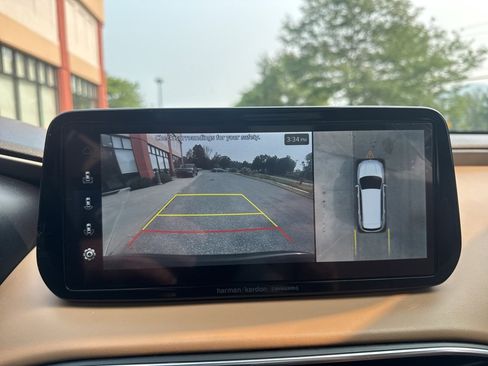 Used 2022 Hyundai Santa Fe Calligraphy image 36