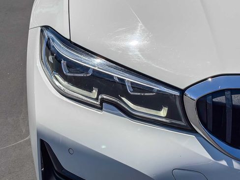 Used 2020 BMW 330i Sedan w/ Premium Package RWD image 7
