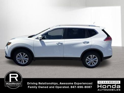 Used 2016 Nissan Rogue SV w/ SV Premium Package AWD/4WD image 10