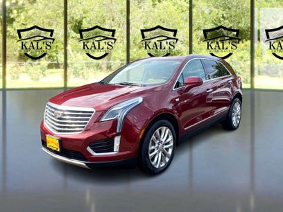 Used 2017 Cadillac XT5 Platinum w/ Driver Assist Package