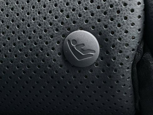 Used 2020 Lexus GX 460 Premium image 17