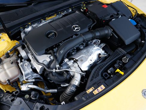 Used 2020 Mercedes-Benz CLA 250 image 50