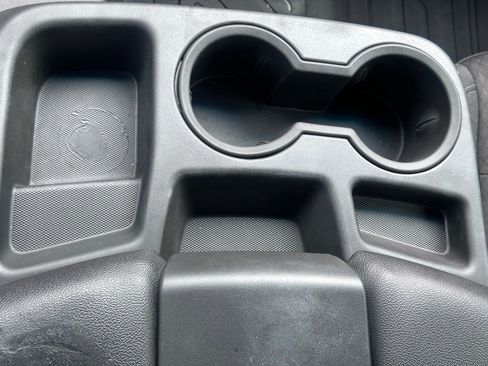 Used 2019 Chevrolet Silverado 1500 LT w/ Texas Edition image 31