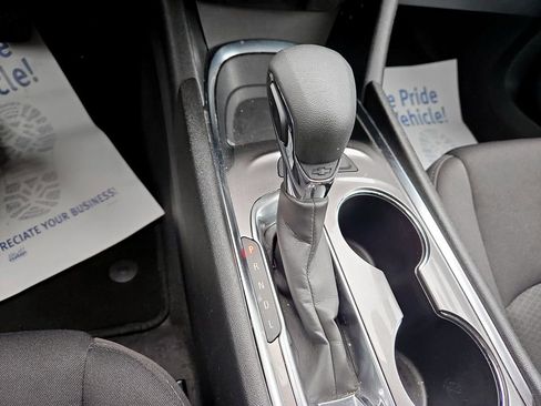 Used 2024 Chevrolet Malibu LT image 24