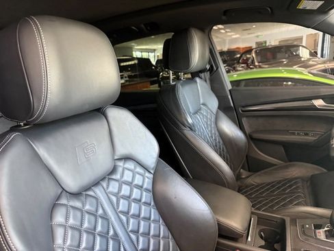 Used 2019 Audi SQ5 Premium Plus w/ Premium Plus Package image 18