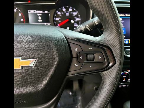 Used 2021 Chevrolet TrailBlazer LT w/ Convenience Package image 17