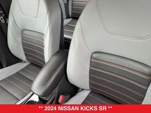 Certified 2024 Nissan Kicks SR w/ SR Premium Package image 17