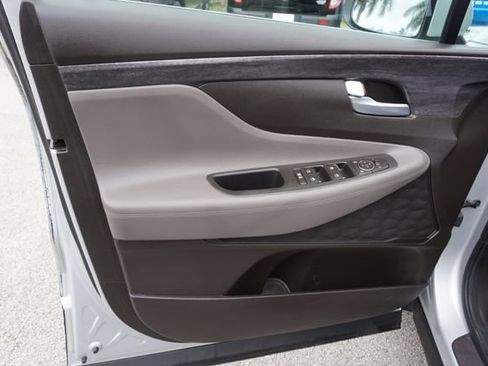 Used 2019 Hyundai Santa Fe SE FWD image 24