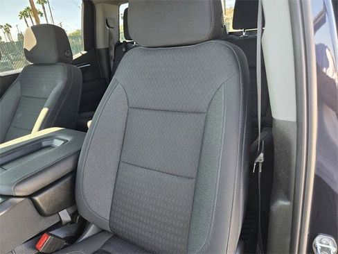 Used 2022 GMC Sierra 1500 Elevation image 18