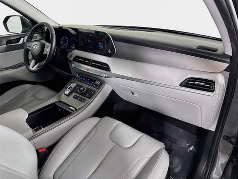 Used 2022 Hyundai Palisade SEL w/ 8P Bench Seat Package FWD image 31