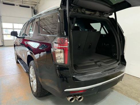 Used 2022 Chevrolet Tahoe High Country w/ Max Trailering Package AWD/4WD image 3