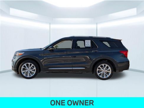 Used 2023 Ford Explorer Platinum w/ Technology Package AWD/4WD image 2