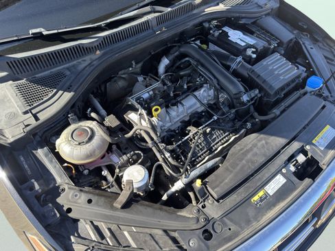 Used 2021 Volkswagen Jetta R-Line image 13