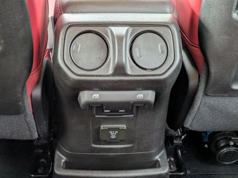 Used 2024 Jeep Wrangler Unlimited Rubicon 392 image 13