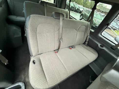 Used 2017 Chevrolet Express 3500 LT w/ LT Preferred Equipment Group image 12