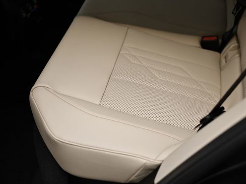 New 2026 BMW X3 xDrive30 w/ Premium Package AWD/4WD image 27