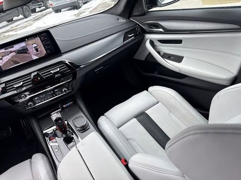 Used 2023 BMW M5 w/ Competition Package image 21