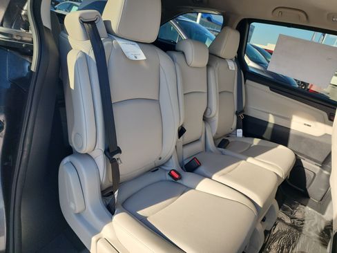 New 2026 Honda Odyssey EX-L image 6