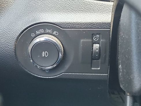 Used 2015 Chevrolet Camaro LT RWD image 29