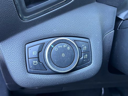 Used 2016 Ford Escape Titanium FWD image 17