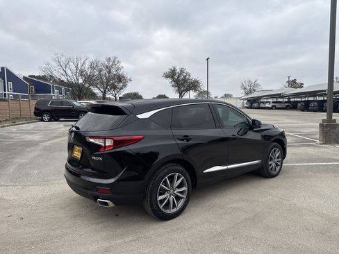 Used 2023 Acura RDX w/Technology Package image 3