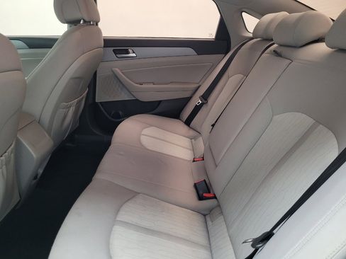 Used 2016 Hyundai Sonata SE image 18
