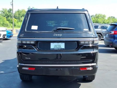 New 2026 Jeep Grand Wagoneer Summit AWD/4WD image 21