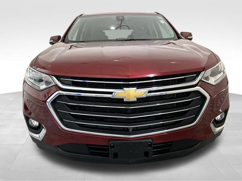 Used 2020 Chevrolet Traverse LT w/ LT Premium Package image 9