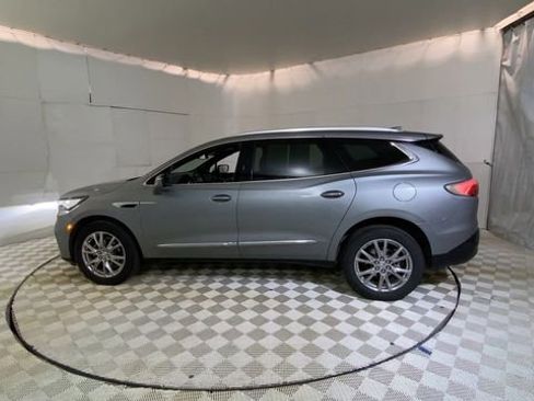 Certified 2023 Buick Enclave Essence w/ Experience Buick Package image 8