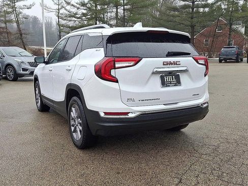 Certified 2022 GMC Terrain SLT w/ Tech Package image 7